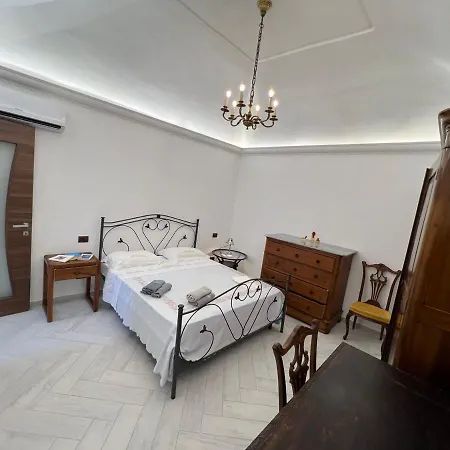 Centro Storico Da Nonna Maria ☆☆☆☆☆ Apartamento Procida